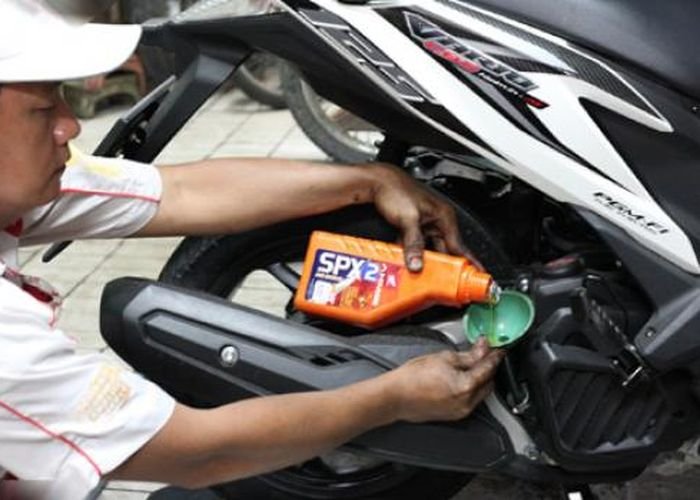 Oli Motor Makin Awet Tips Ganti Oli yang Asyik