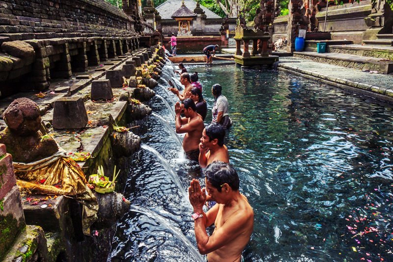 Mengungkap Keajaiban Tirta Empul Keindahan Makna Spiritual