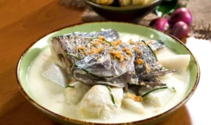 Resep Ketupat Kandangan Ikan Haruan Sajian Ikonik Kaya Rasa_11zon Resep Ketupat Kandangan Ikan Haruan Sajian Ikonik Kaya Rasa