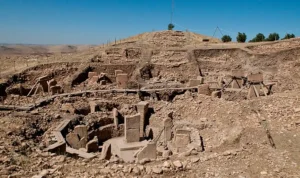 Candi Tertua Dunia: Göbekli Tepe, yang Membuat Sejarah Manusia Terlihat Berbeda